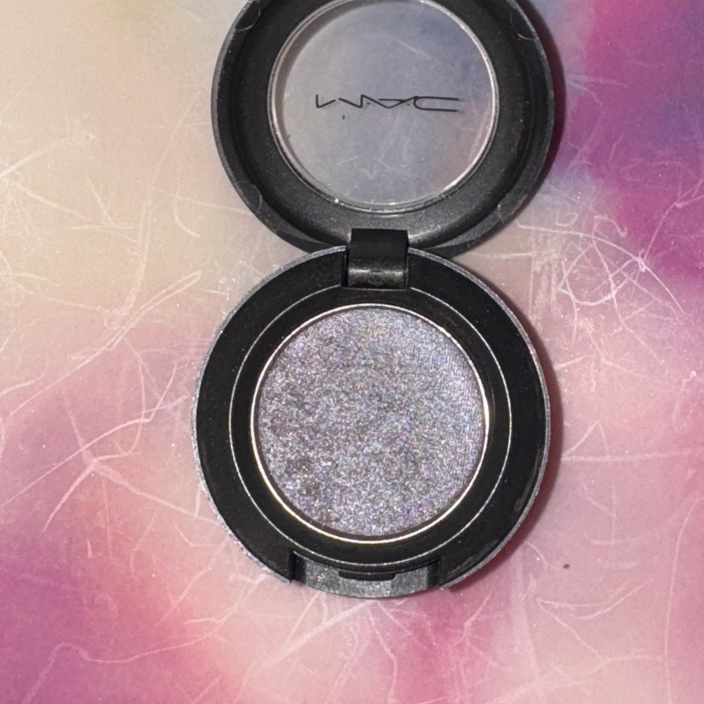 MAC Moth Brown~Limited Edition